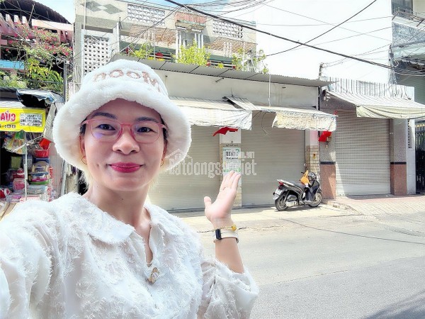 HIẾM NHÀ BÁN - MẶT TIỀN HẺM XE HƠI Đ. THỦ KHOA HUÂN, P.BẾN THÀNH, QUẬN 1 - SỔ VUÔNG CHUẨN ĐẸP