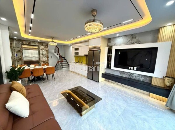 GẦN 10TỶ- VÕ CHÍ CÔNG/ TÂY HỒ - NHÀ MỚI 40M2- 6 TẦNG THANG MÁY - 10M RA Ô TÔ - MỚI KÍNH KOONG