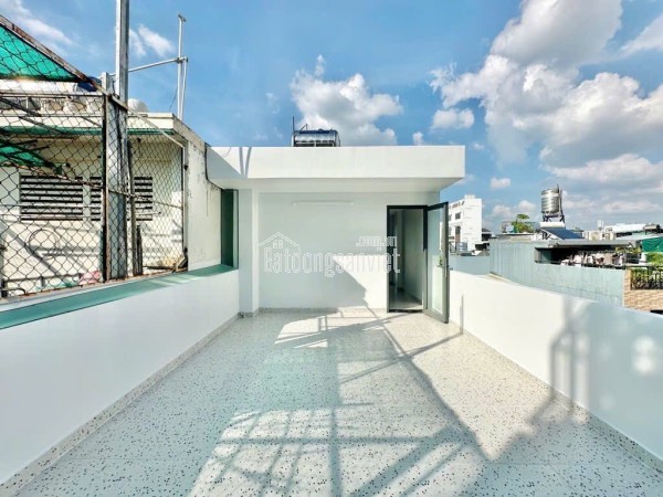 BÁN NHÀ PHỐ LIỀN KỀ LÀNG ĐẠI HỌC - SÁT METRO - THANH TOÁN CHỈ 1 TỶ