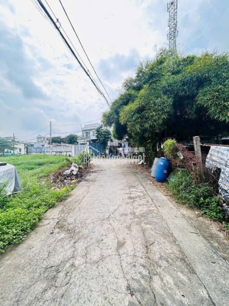 NHÀ ĐẸP GIÁ MỀM (4.05x26) HXH THỚI AN 20, LÊ VĂN KHƯƠNG, Q12 – GẦN GV