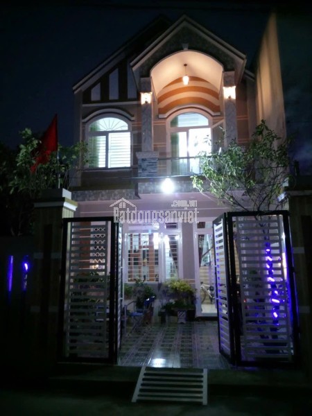 Nhà 1 Lầu 1 Trệt Giá: 3 tỷ 550 bớt lộc