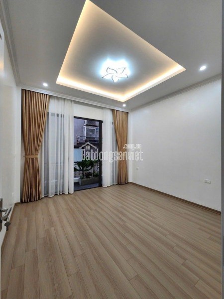 HÁI RA TIỀN! BẮC TỪ LIÊM: CC MINI MỚI CỨNG - 6 TẦNG THANG MÁY - DÒNG TIỀN 30 TRIỆU/THÁNG