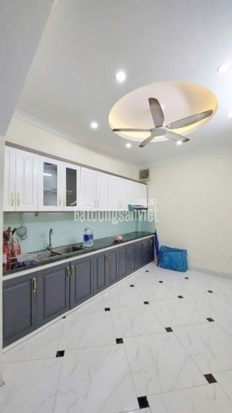 Bán nhà Bùi Xương Trạch 54m x 5 tầng, Lô góc - 40m ra phố có ô chờ thang máy