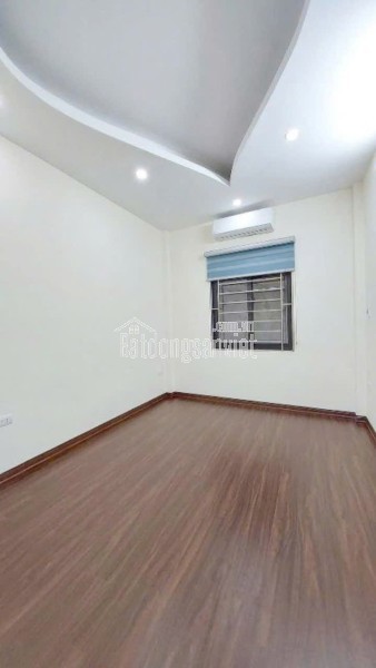 Bán nhà Bùi Xương Trạch 54m x 5 tầng, Lô góc - 40m ra phố có ô chờ thang máy