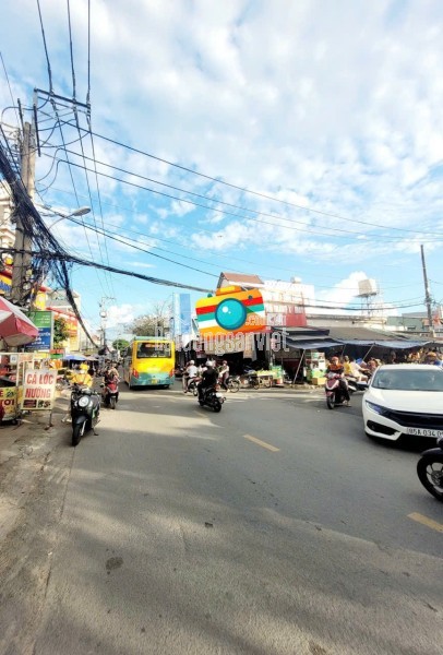 NHÀ NGON TRONG PHÂN KHÚC NHA. 
🏡 Nhà đẹp 2 tầng – HẺM XE TẢI LUÔN – an ninh Diện tích 6x10m vuông