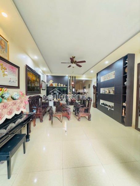 BÁN NHÀ MẶT ĐƯỜNG 213m²  TRUNG TÂM KIẾN AN -TRẦN THÀNH NGỌ - HẢI PHÒNG