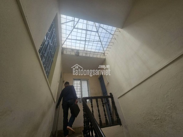 Nhà đẹp Gốc Đề Minh Khai – 3 tầng – Ngõ thông ô tô – Kinh doanh – Sổ đỏ, 10.8 tỷ