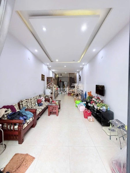 CẦN BÁN NHÀ 3 TẦNG KIỆT Ô TÔ TRẦN CAO VÂN -ĐÀ NẴNG - CÁCH MẶT TIỀN CHỈ 20M