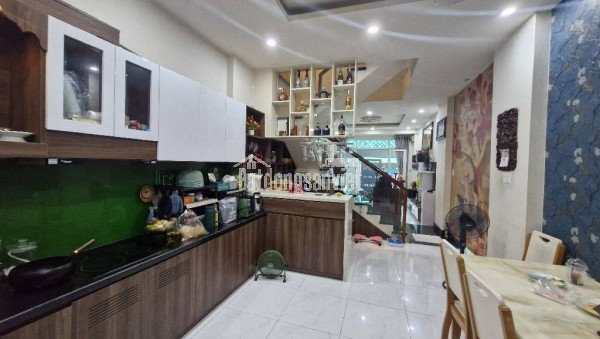 62.1m² – Gần Nguyễn Thị Thập – 3 Tầng ST – NHÀ MỚI FULL NỘI THẤT XỊN
