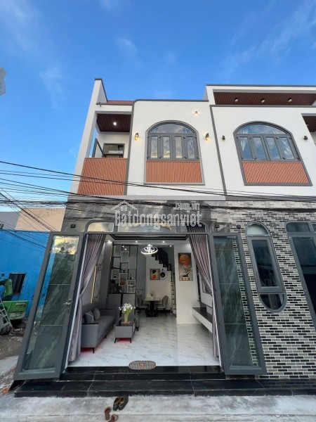 83. nhà 5 triệu 2 phòng ngủ sâu lưng bệnh viện Đa Khoa Trung Ương