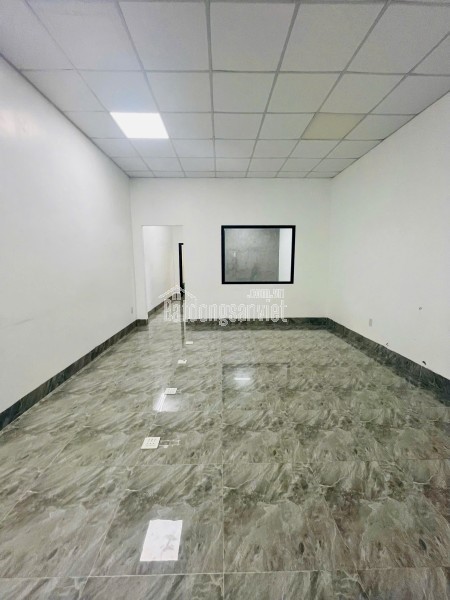 83. nhà 5 triệu 2 phòng ngủ sâu lưng bệnh viện Đa Khoa Trung Ương