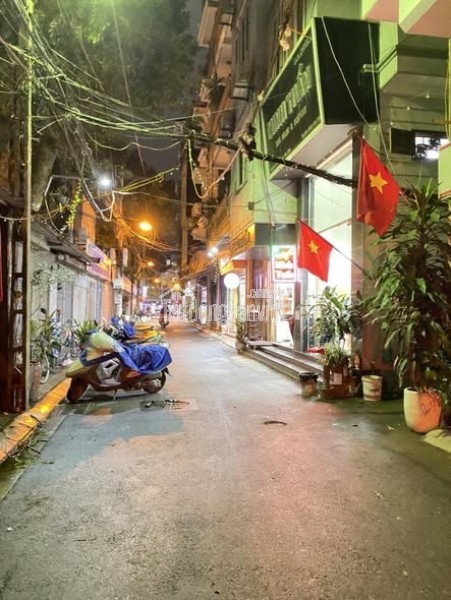 CẤP BÁO!!! - PHÂN KHÚC 4 TỶ - PHẢI THẬT NHANH MỚI KỊP - NHÀ ĐẸP FULL ĐỒ VỀ Ở LUÔN - DẪN LÀ THÍCH -