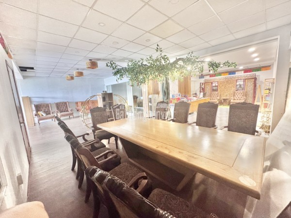 CHO THUÊ VĂN PHÒNG – PHƯỜNG TÂN HƯNG, Q7 - Đang tái thiết kế và làm mới decor mặt bằng văn phòng mớ