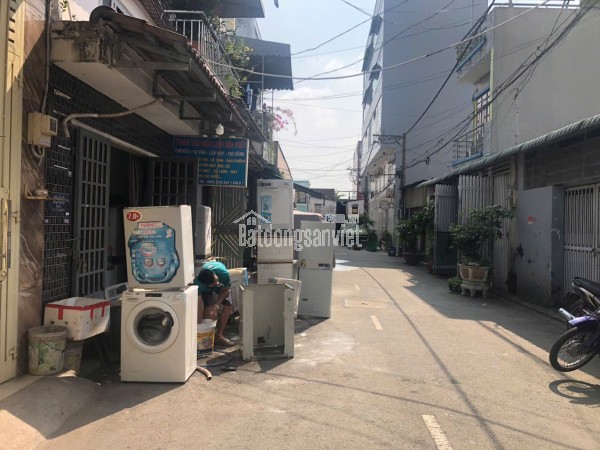 Bán nhà mặt tiền Lê Đình Thám, 6.1 x 12m, 1 lầu, nở hậu, vị trí đẹp, giá tốt