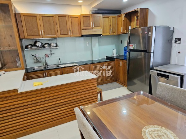 Bán nhà 3 tầng đường Nguyễn Biểu – Nha Trang, 151m², 6 phòng ngủ, giá 12 tỷ