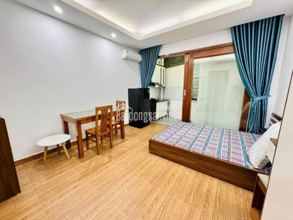 BÁN NHÀ ĐẸP, ĐƯỜNG LẠC LONG QUÂN, TÂY HỒ, HN.