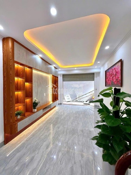 NHỈNH 8 TỶ SỞ HỮU MỚI XÂY THANG MÁY Ô TÔ GẦN PHƯỜNG ĐỊNH CÔNG, 32M2 X 6 TẦNG