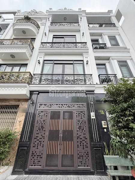 Nhà Bình Thạnh - Hẻm Xe Hơi 5 Tầng- Ngay Phan Văn Trị