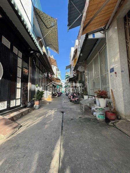 Bán nhà 2 tầng bền vững và kiên cố tại Lê Đình Cẩn, Tân Tạo, Bình Tân – chỉ 4 tỷ