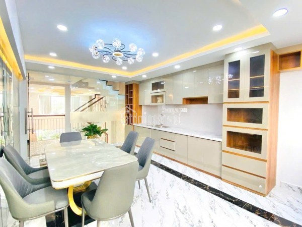 NHÀ NGAY TÊN LỬA, HẺM RỘNG, 2 TẦNG, CHỈ 3 TỶ