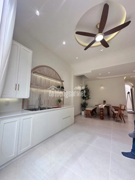 SIÊU PHẨM NHÀ 3 TẦNG HƯƠNG LỘ 2 – Nhà đẹp tuyệt vời, CHỈ 6.2 TỶ