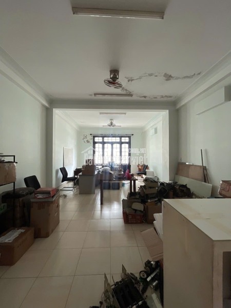 cho thuê nhà nguyên căn mặt tiền đường trần hưng đạo vị trí cầu trồng kết cấu 5 tầng