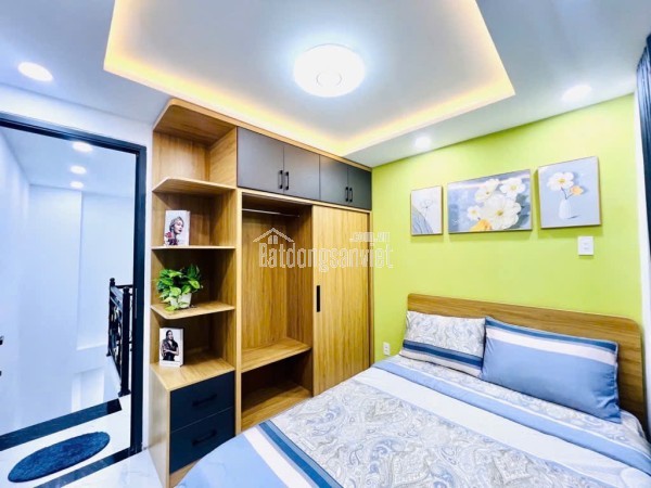 Siêu phẩm nhà đẹp HXH 3 tầng Bùi Đình Túy, giá siêu đẹp