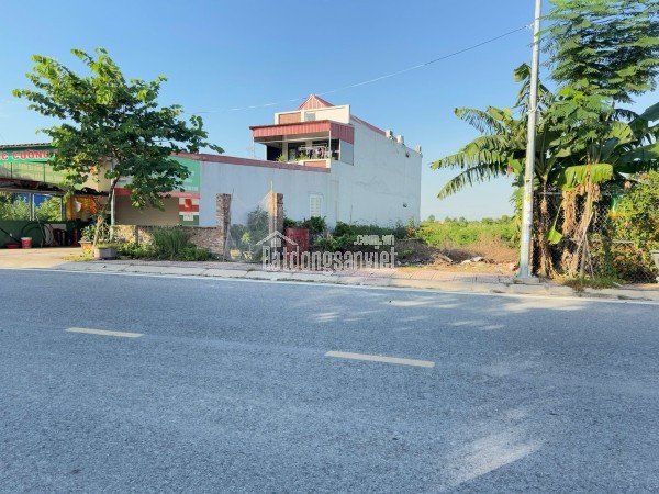 Vị trí đẹp mặt đường Đào Yêu, Hồng Thái, An Dương – giao thông thuận tiện, ô tô đỗ cửa ngày đêm.