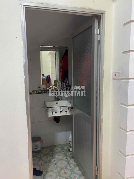 Cho thuê mặt bằng kinh doanh, văn phòng 90m² – Ngõ Hoa Bằng, Yên Hoà, Cầu Giấy