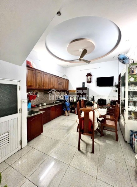 CHÍNH CHỦ - HXH Ô TÔ ĐỖ CỬA - 58M² - 3 TẦNG / 3PN - GẦN VINCOM QUANG TRUNG – P10 GÒ VẤP - NHỈNH 6