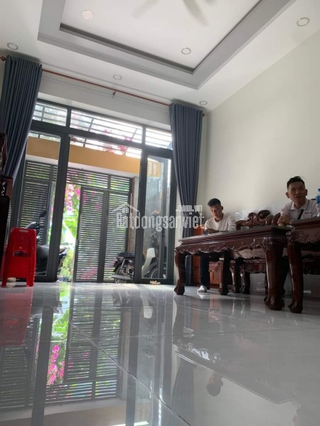 Chính chủ cần bán nhà 2 tầng hẻm 3 gác phường 8, quận 8