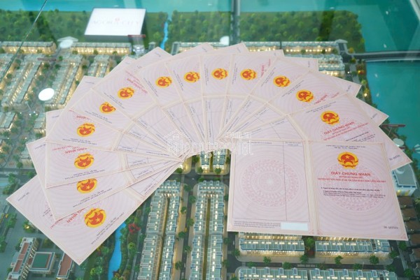 SỔ HỒNG TRAO TAY ƯU ĐÃI 1 NGÀY- LÝ DO NHÀ ĐẦU TƯ CHỌN AGORA CITY: 19 tr/m2 (V). Nghĩa 0938230002