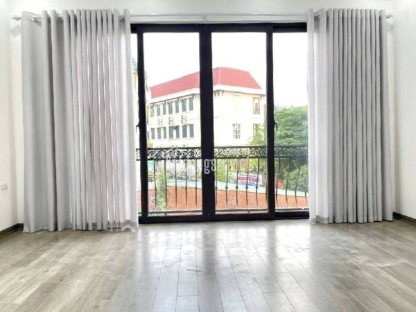 LÔ GÓC TRUNG TÂM HAI BÀ TRƯNG - 70M 5TẦNG - THANG MÁY - VIEW HỒ