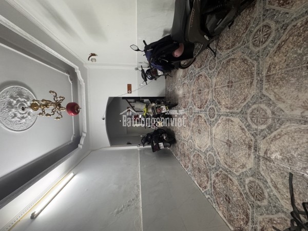 🏡 Bạch_Mai – 41m – 3 Tầng – MT 5,5m – Giá: 9,5 Tỷ