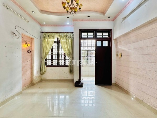 Bán nhà đường Tân Hoà 2, Hiệp Phú. Q9, TP HCM. DT 75 m2,  3 tầng, 4PN, SH. Giá  5.6 tỷ