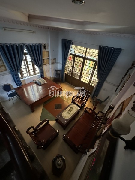 Bán nhà Thủ Đức, Linh Đông, đường số  24. DT 52m2, 4 tầng, 4PN, SH, giá 6.68  tỷ.