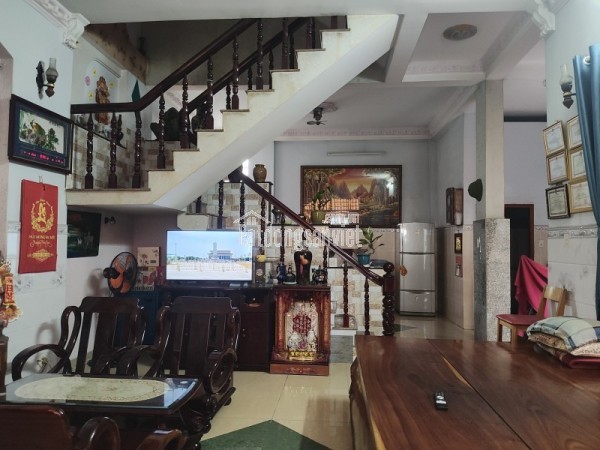 Bán nhà Thủ Đức, Linh Đông, đường số  24. DT 52m2, 4 tầng, 4PN, SH, giá 6.68  tỷ.