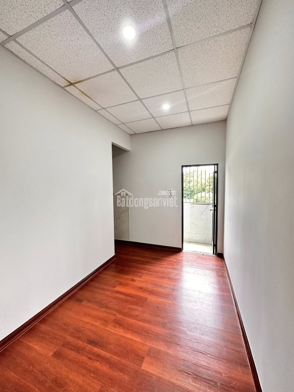 Hàng Hiếm TL40: Nhà 1 Lầu, 2PN, Hẻm Gần Mặt Tiền – Sổ Riêng – Hỗ Trợ Vay