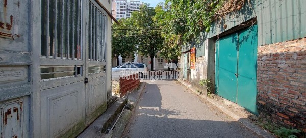 Siêu Hiếm ! Bán đất Ngọc Thuỵ, 100m x 6m nở hậu đẹp, oto tránh, kinh doanh chỉ nhỉnh 9 tỷ. LH