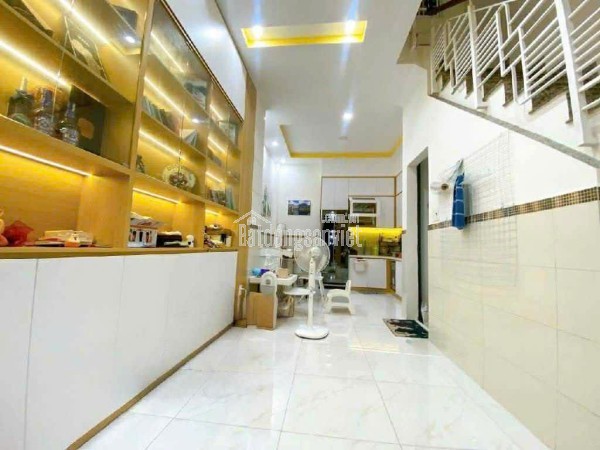 Bán nhà HXH Độc Lập Tân Phú, 40m2, sát mặt tiền, gần Chợ Tân Hương & AEON MALL chỉ 7,3 tỷ.