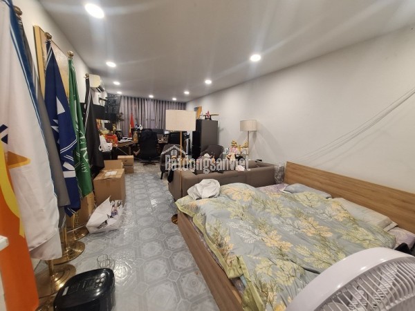 Bán nhà đường 160, Tăng Nhơn Phú A, Q.9, TP HCM. DT 125 m2, 3 tầng, 3PN, SH, 8.6 tỷ.