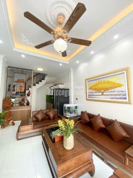 Bán gấp nhà riêng 31m2 tại An Dương Vương, Phú Thượng, Tây Hồ, 10m ra ô tô tránh, cực hiếm