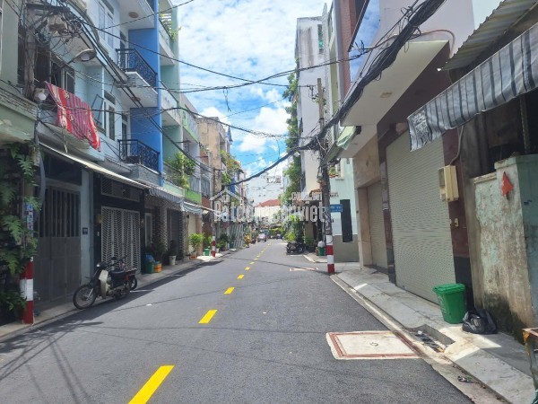 Bán nhà HXH 9M Luỹ Bán Bích, Tân Phú 4m x 15m x 4 tầng + sân thượng chỉ 10 tỷ.