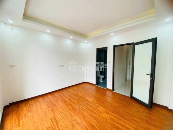 Bán nhà Giáp Nhị – 5
 tầng thang máy, nhà mới tinh, MT 4.1m – Giá 8.65 tỷ