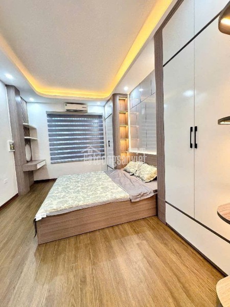 Bán nhà Giáp Nhị – 5
 tầng thang máy, nhà mới tinh, MT 4.1m – Giá 8.65 tỷ