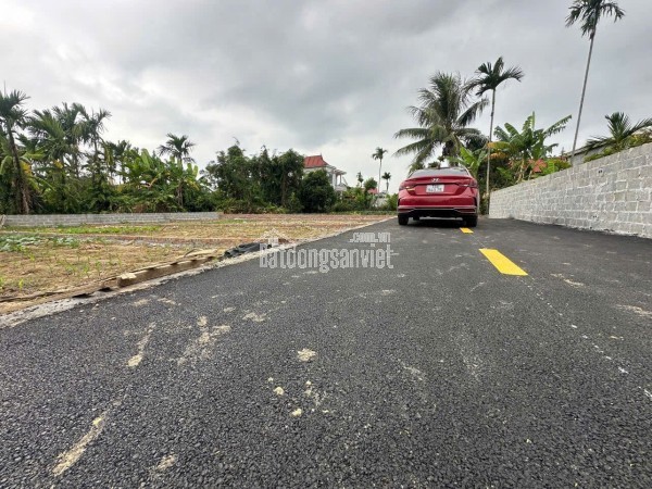 2 LÔ CỐC LIỄN – MINH TÂN – NGÕ NHỰA 4M Ô TÔ VÀO TẬN ĐẤT – GIÁ HIẾM 8XX TRIỆU  ZALO 0567 222 555