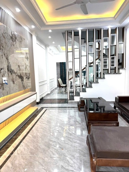 Nhà  ĐỘC LẬP NGÕ  ĐÀ NẴNG, NGÔ QUYỀN, HẢI PHÒNG – CÓ GARA TRONG NHÀ