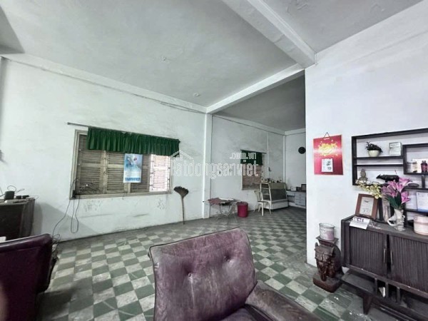 Bán Nhà Mặt tiền Bình Long - gần ngã tư Bốn Xã, 10x23m, 2 Tầng cũ, 1 đời chủ, 23,9 tỷ.