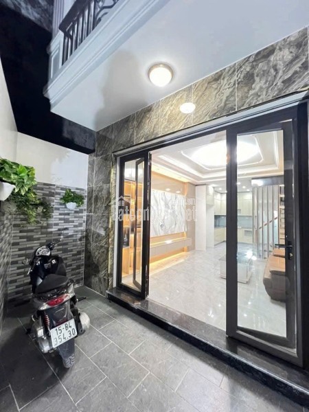 Bán Nhà Lô Góc 4 Tầng Đẹp Như Mới Tại An Đà – Nhà Độc Lập, Pháp Lý Rõ Ràng, Giá Chỉ 3.65 Tỷ