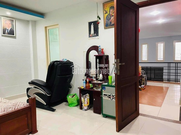 Bán nhà 2 MT Hẻm 6m Quang Trung, ngay Phạm Văn Chiêu, 6x19m, 5 Tầng,7PN, 9,8 tỷ.